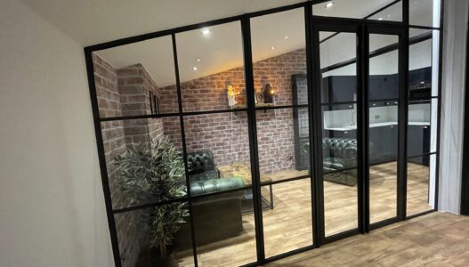 Sleek aluminium interior doors and screens