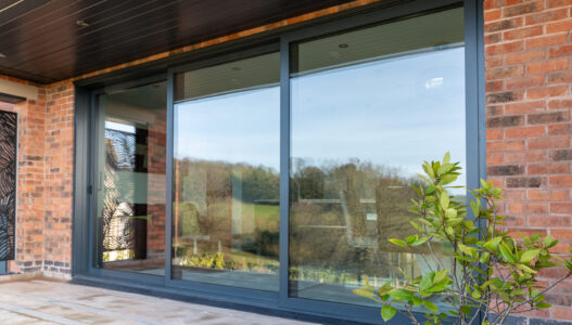 LS08 – L&S Patio Triple Track – Anthracite